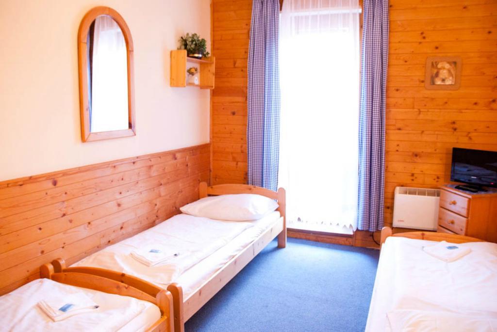 Valassky Senk Hotel Vizovice Eksteriør billede
